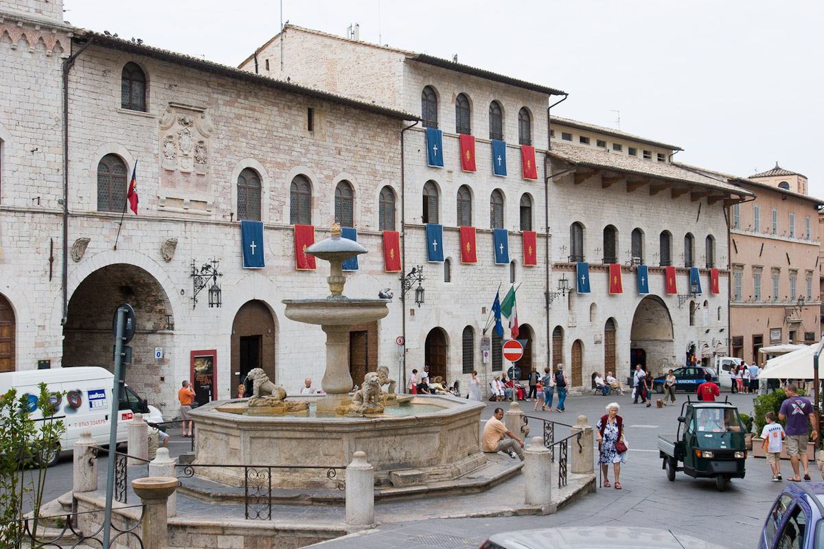 Bernard Crampon Photography - DNG 2007 08 13 Assisi_0015