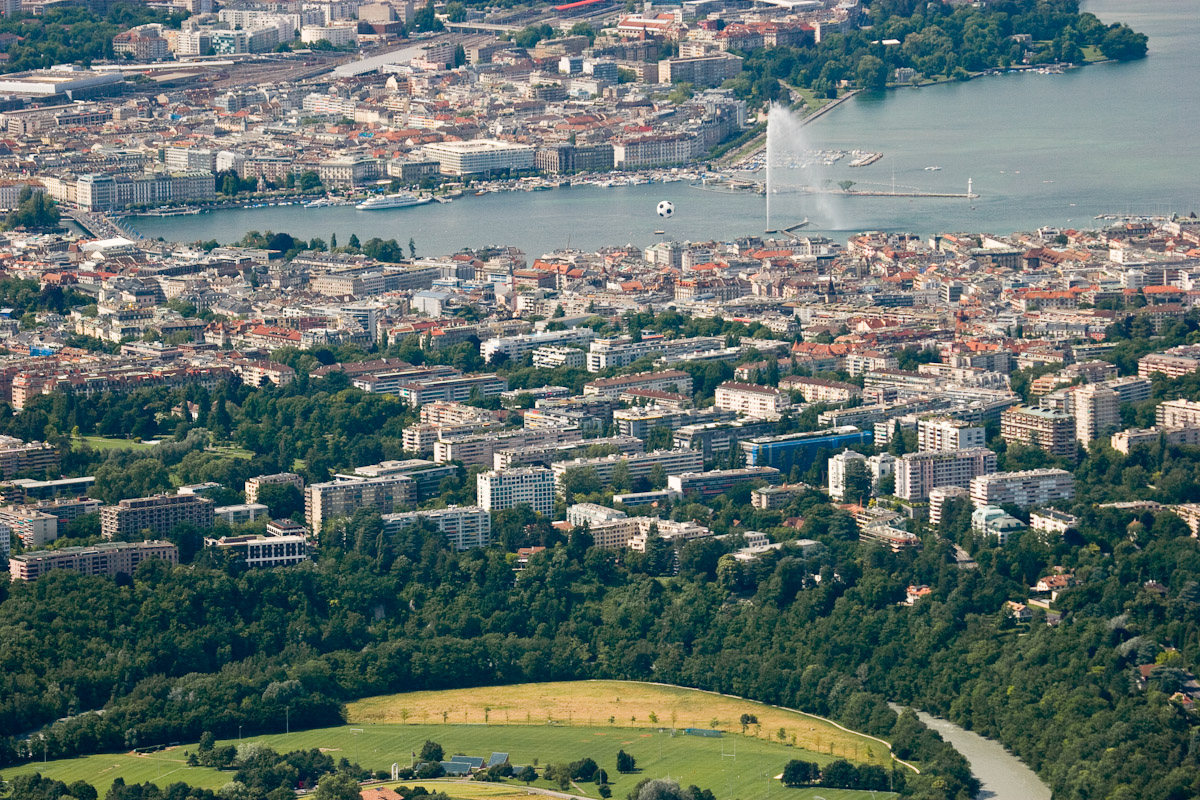 Bernard Crampon Photography - DNG 2008 06 19 Saleve-Geneva_0043