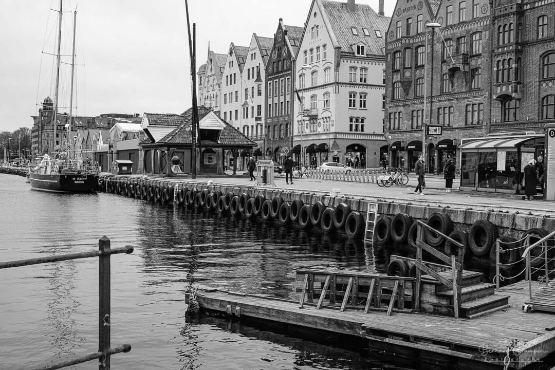 Bernard Crampon Photography - Bergen is the second-largest city in Norway