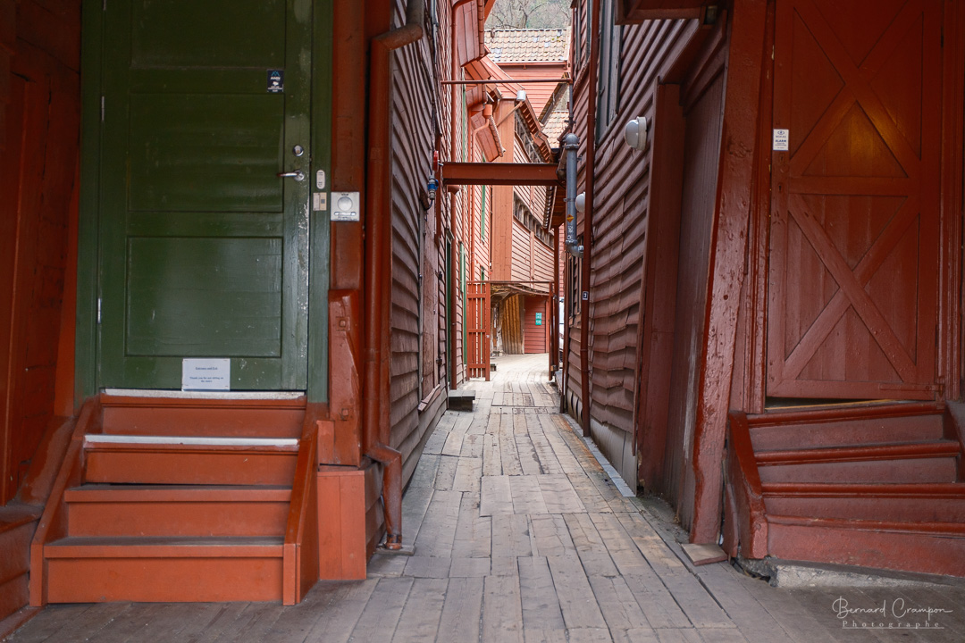 Bernard Crampon Photography - Bergen is the second-largest city in Norway
