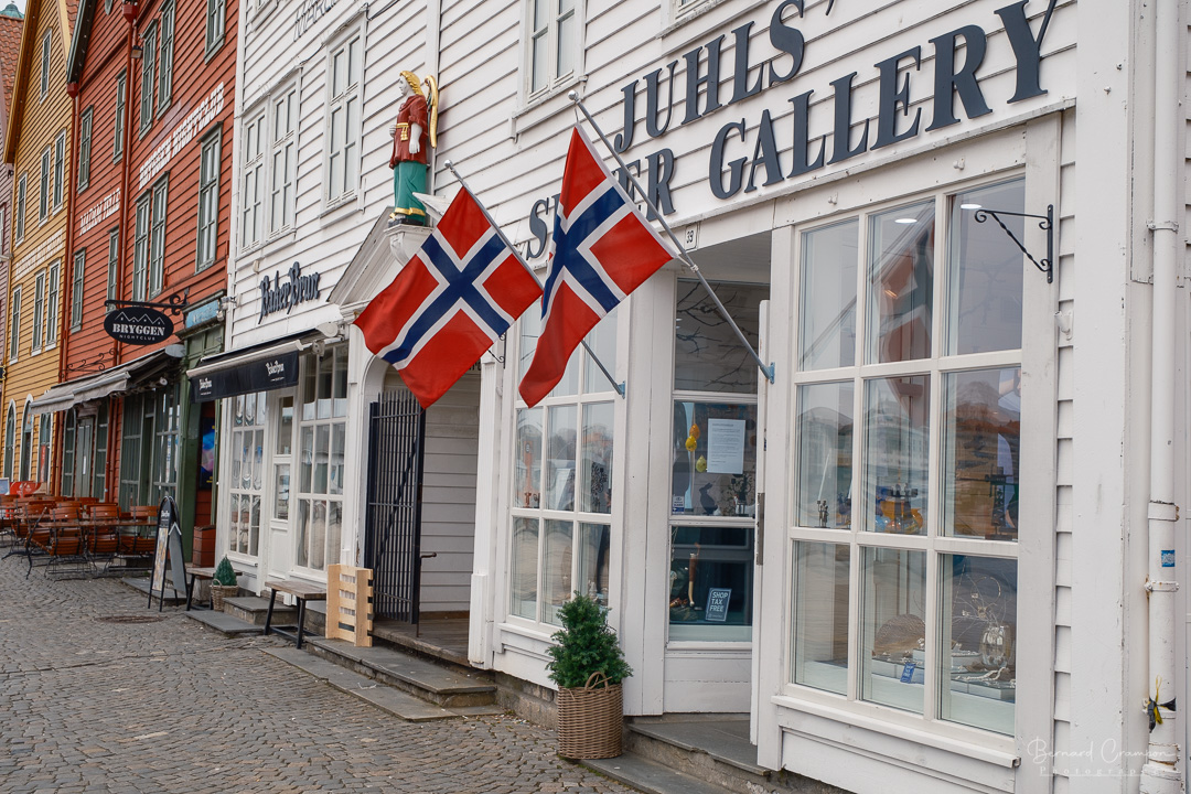 Bernard Crampon Photography - Bergen is the second-largest city in Norway