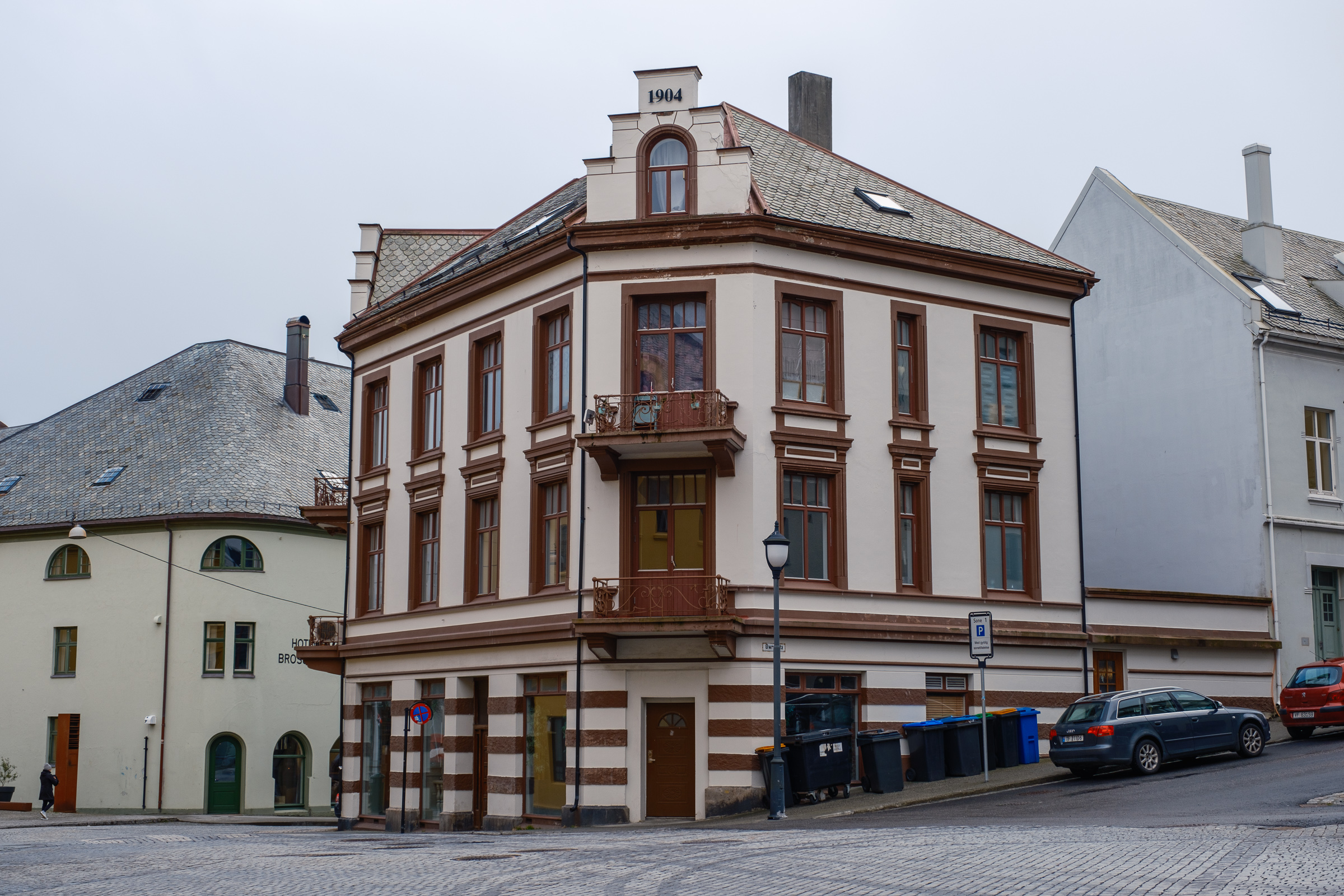Bernard Crampon Photography - Ålesund is an important fishing port on the Norwegian Sea