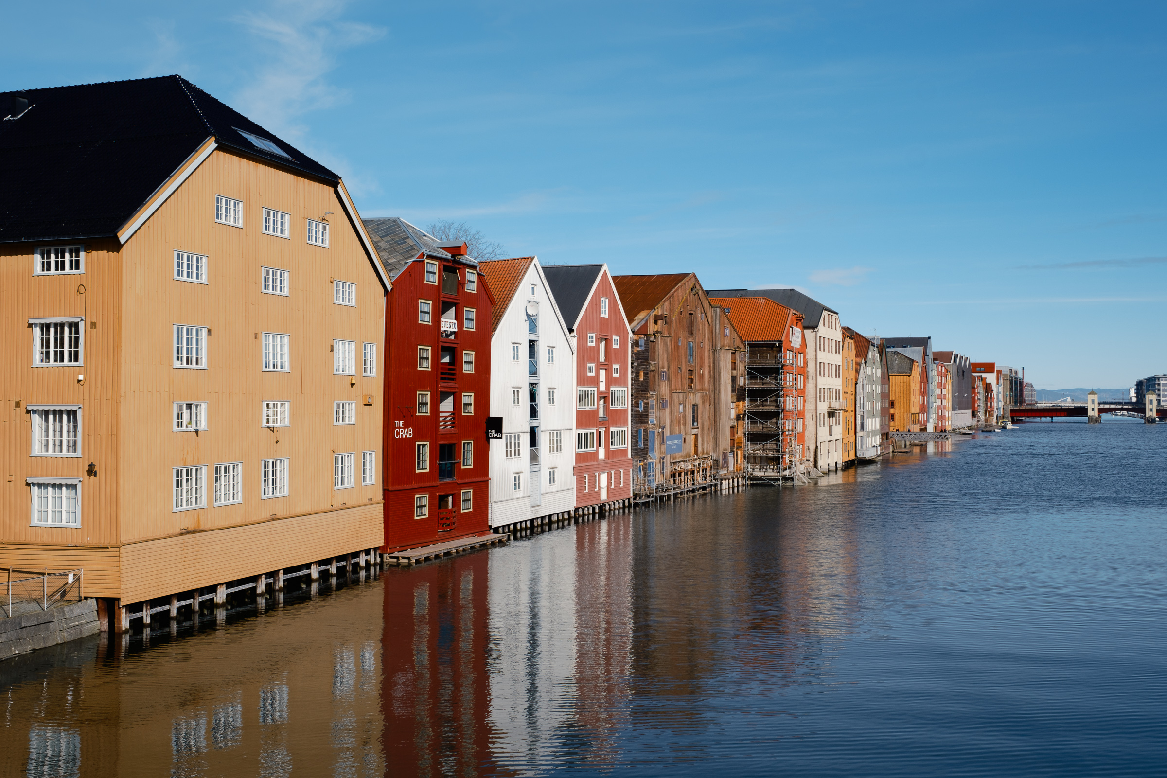 Bernard Crampon Photography - Trondheim, geographically located in the middle of the country, is the third largest city in Norway